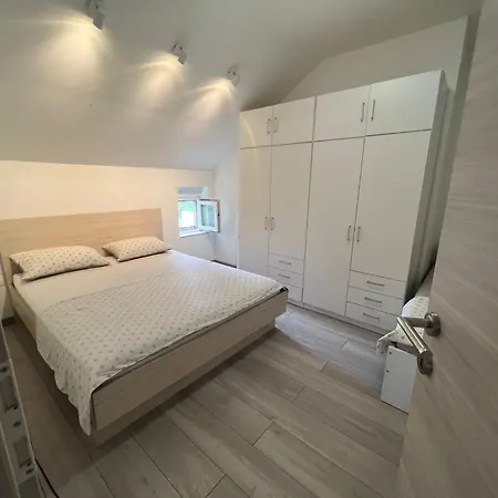 Апартаменти Oaza - Solin-centar *